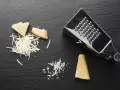 Ser parmezan czym zastąpić? Oto najlepsze alternatywy i porady