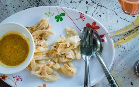 Jak zrobić sos curry do ryżu – szybki przepis na aromatyczne danie