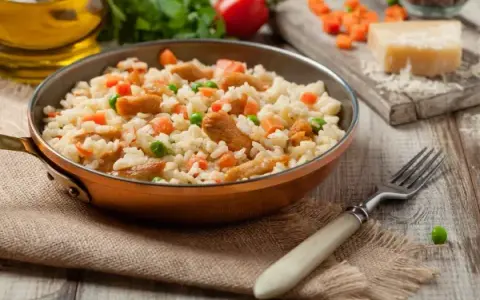 Jakie przyprawy do risotto? Odkryj sekrety smaku idealnego dania